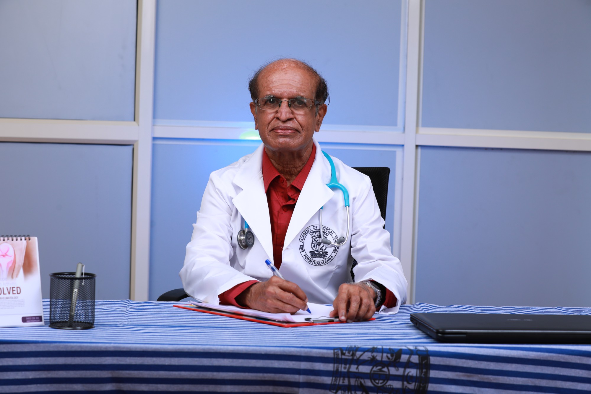 Dr.Ramachandran V