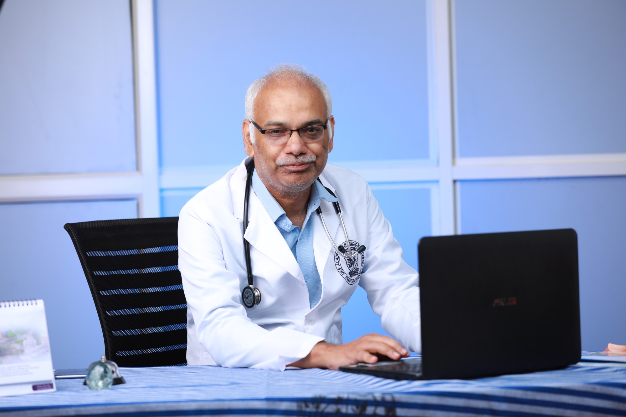 Dr.R Sasikumar
