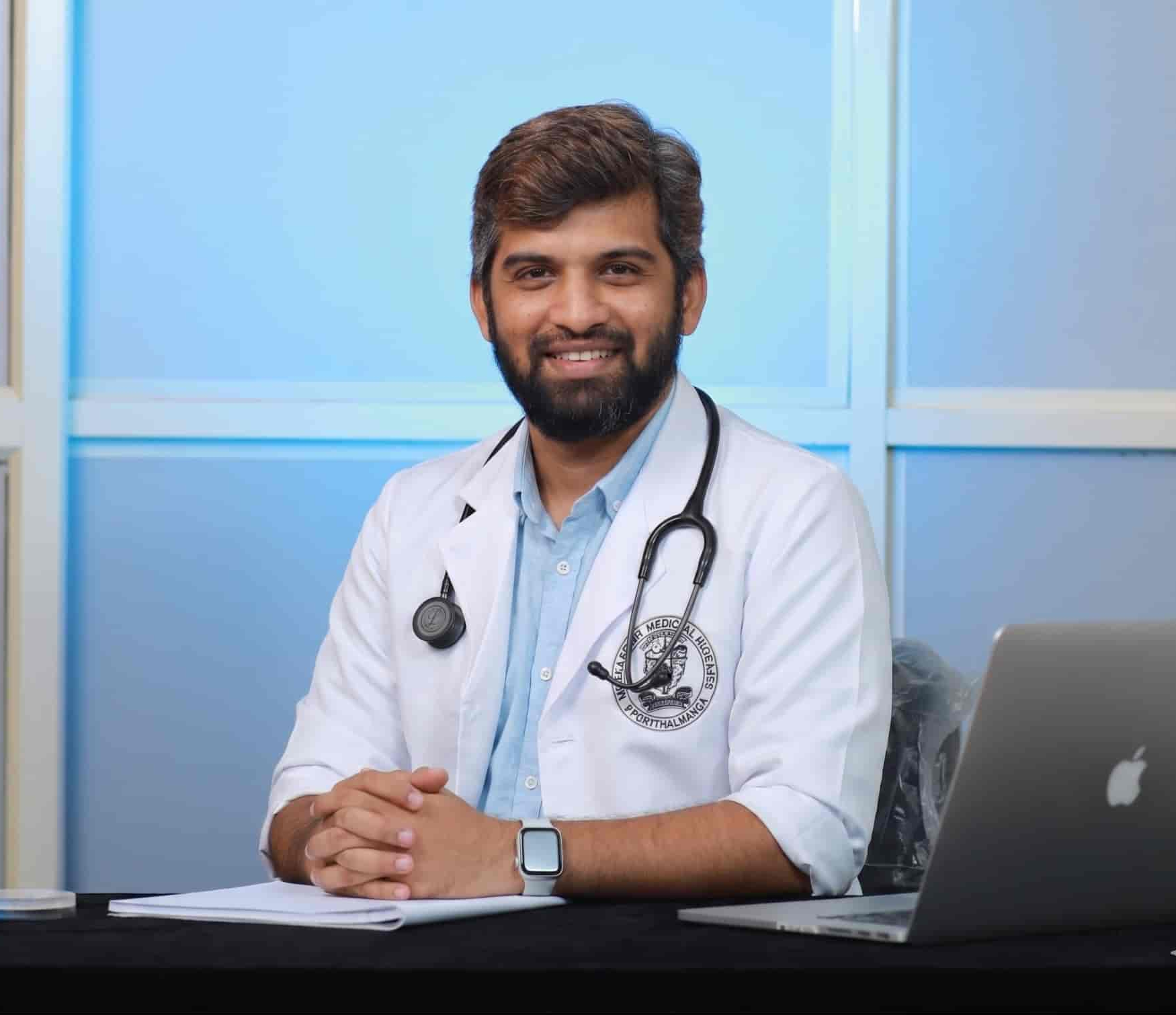 Dr. Moin Sikander